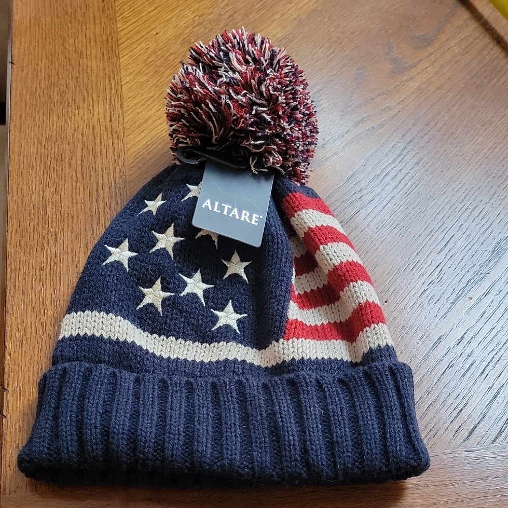 Altare Kids American Flag Beanie - Navy, Red, and White